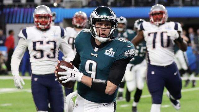 Los Eagles de Filadelfia ganan su primer título en el Super Bowl al  derrotar a los pentacampeones New England Patriots - BBC News Mundo