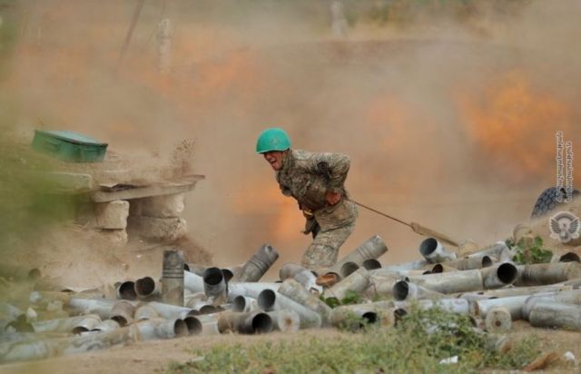 Un soldado armenio en los combates de 2020