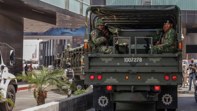 The army and the National Guard patrol in Tijuana