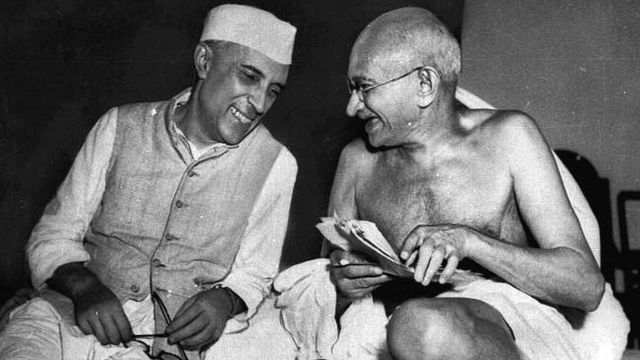 জাওয়াহারলাল নেহ্রু এবং এমকে গান্ধী
