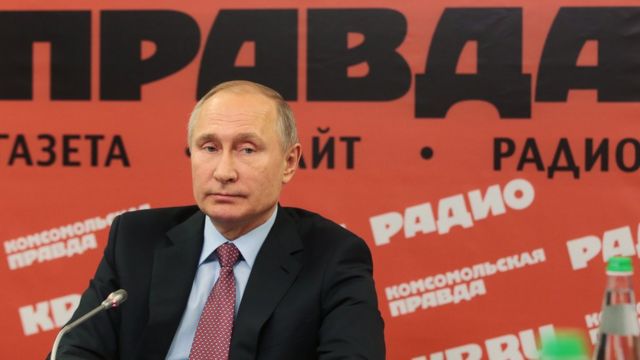 Владимир Путин на встрече с главными редакторами российских СМИ и информагентств в редакции "Комсомольской правды"