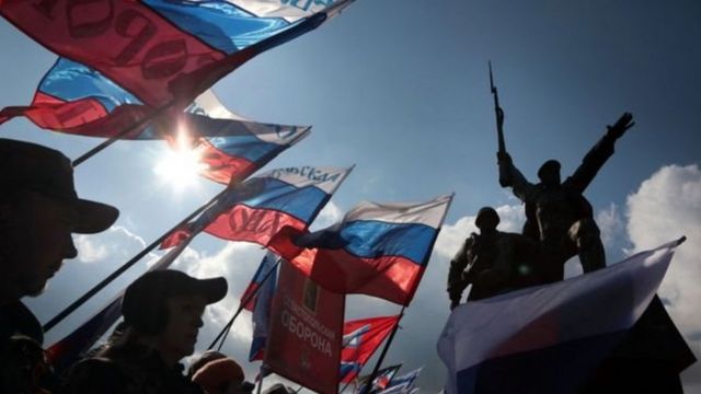 Третью годовщину "вхождения в состав России" в Крыму отпраздновали демонстрациями