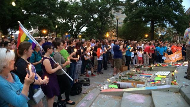 Ato pelas vítimas do atentado em Orlando