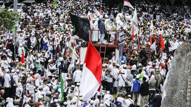 fui, fpi, islam,