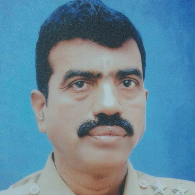 முன்னாள் உதவி ஆணையர் கணேசன்