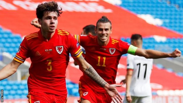 Gareth Bale: How Real Madrid superstar became a Wales legend - BBC