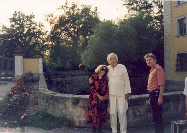 ایران درّودی و آنتونی کوئین در نورنبرگ در سال ۱۹۹۶ میلادی