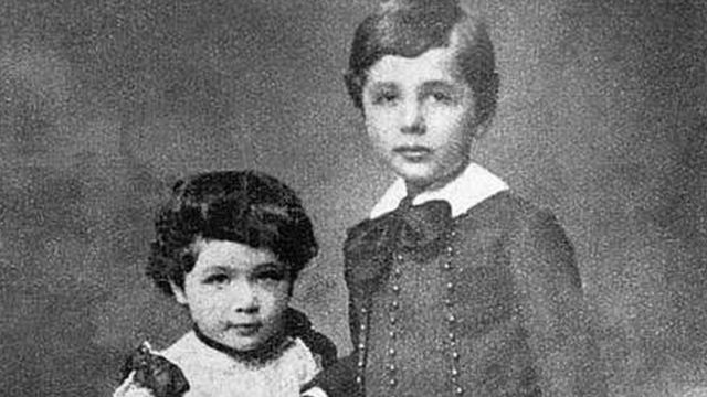 أينشتاين وشقيقته ماجا