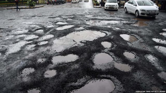 खड्डे