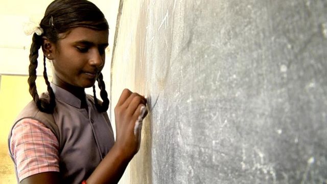 'வட்டெழுத்து கோகிலா'