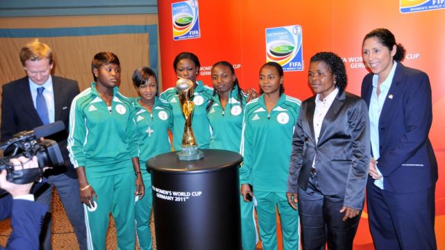 Les Super Falcons demandaient 23 650 $ US par joueur à la Fédération Nigériane de Football (NFF) pour avoir remporté la Coupe d'Afrique féminine de 2016.