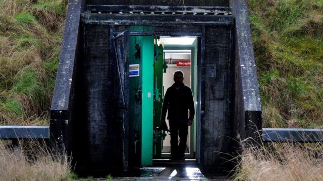 Một hầm chống bom nguyên tử ở Bắc Ireland, Anh Quốc