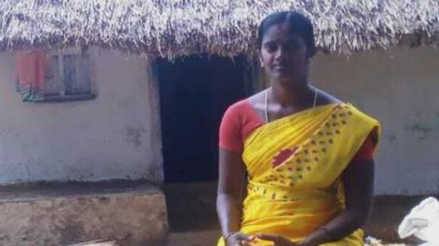 பழங்குடியின பெண்கள்