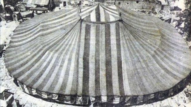 Estrutura de lona do circo
