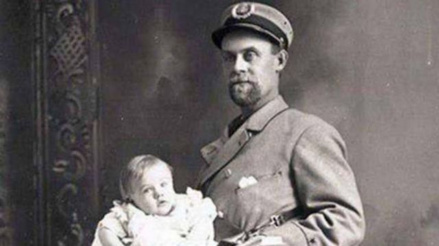 தபாலில் அனுப்பப்பட்ட குழந்தைகள்