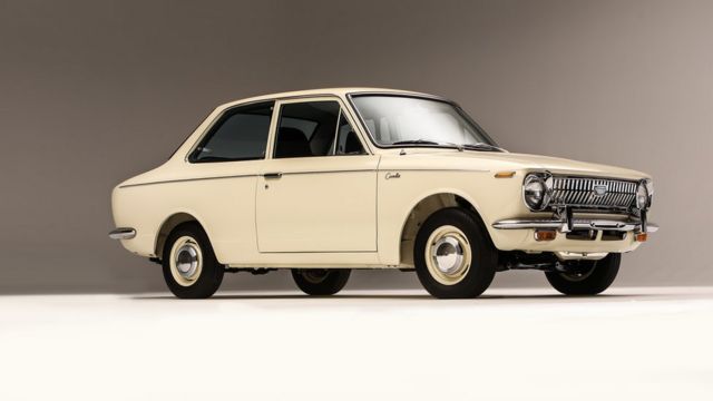 اولین مدل کرولا در سال ۱۹۶۶ تولید شد رکورد پرفروش ترین خودرو