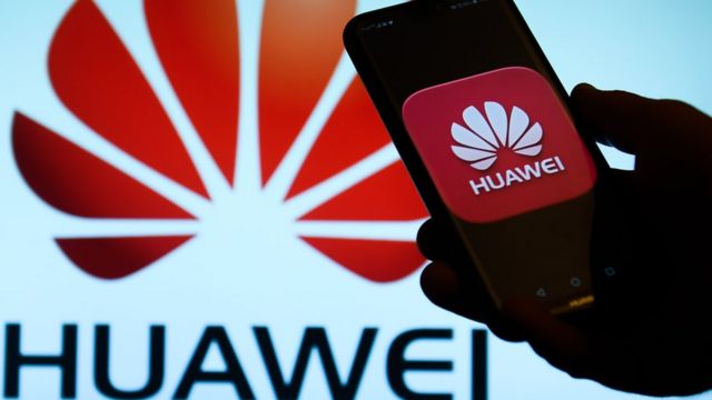 Huawei: Google, Android işletim sistemi güncellemelerini Huawei telefonlar  için sınırladı - BBC News Türkçe