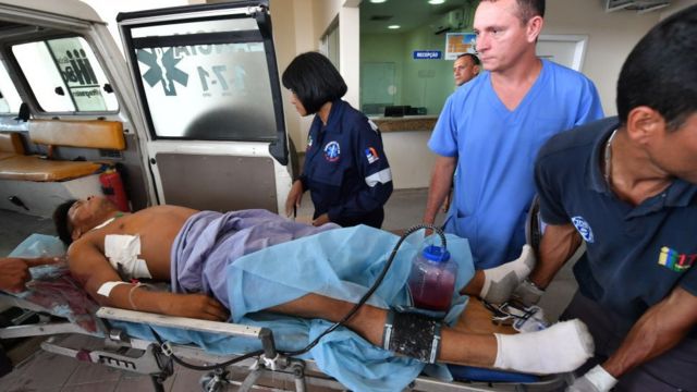 Một trong những người bị thương trong cuộc đụng độ với quân đội tại biên giới Venezuela-Brazil