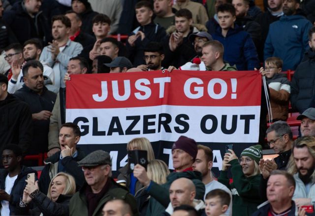 Man United taraftarları Glazer ailesine yıllar içinde hep tepkili oldu