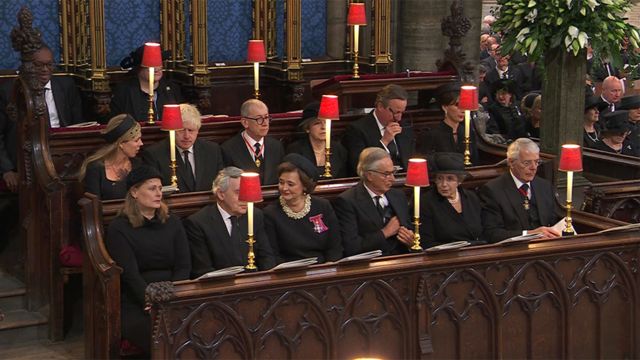 英國幾位前首相一同出席女王葬禮。