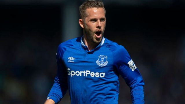 Gylfi Sigurdsson, l'homme du match Everton-Manchester United, a marqué un but et joué un rôle décisif dans l'un des trois autres des Toffees.
