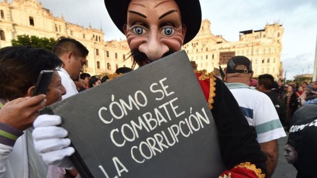 Protesta contra la corrupción en Perú.