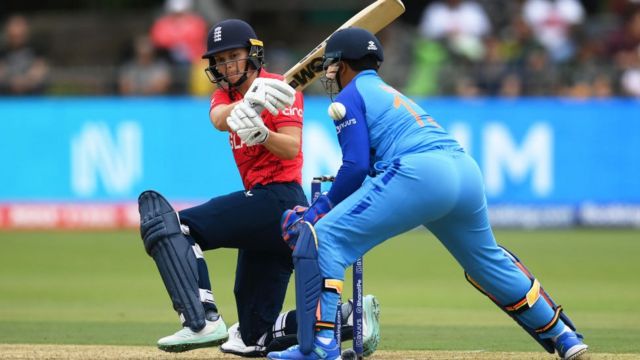 அமி ஜோன்ஸ்