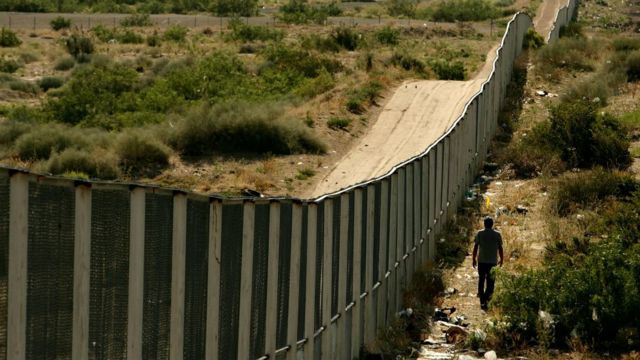 El presidente Trump no ha conseguido fondos para ampliar el muro fronterizo.