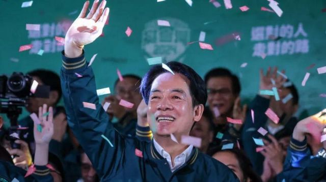 தைவான் - அமெரிக்கா vs சீனா