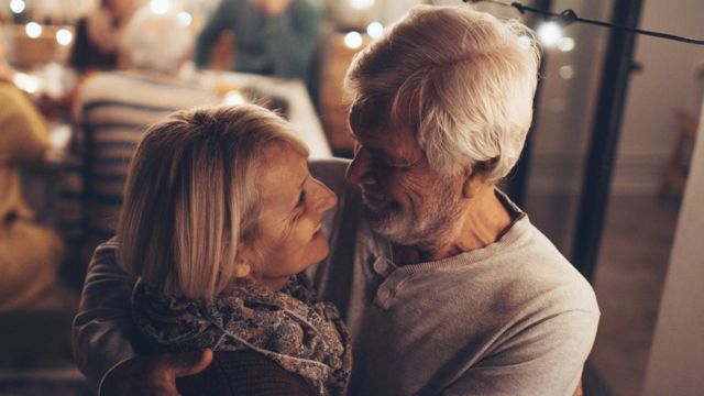 老年人之间的亲密关系越来越受到关注（Credit: Getty Images）(photo:BBC)