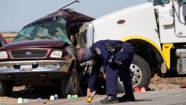 car crash san diego border