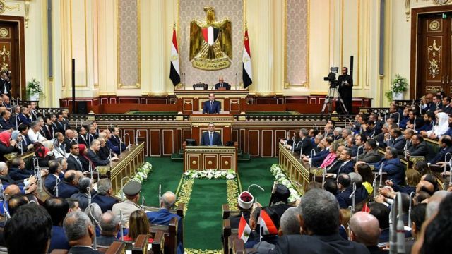 البرلمان شكل لجنة لدراسة مشروع القانون قبل إقراره