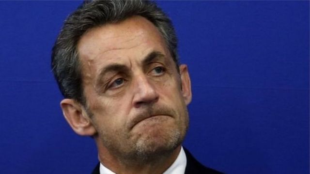 Il sera poursuivi pour financement illégal de campagne électorale.