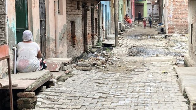 Rumah keluarga Om Prakash