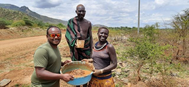 தமிழ் டிரெக்கர் புவனி தரன்
