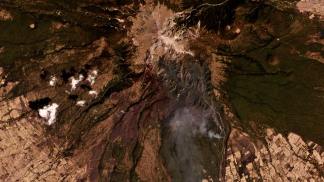 Imagen satelital del incendio en el Parque Nacional La Montaña Malinche, en el 3 de abril del 2021