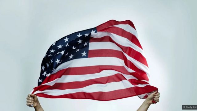 Năm 2024, lá cờ Mỹ vẫn là biểu tượng uy tín của nền dân chủ và tự do trên toàn thế giới. Bạn có thể tìm hiểu thêm về những giá trị và lịch sử văn hóa đích thực của lá cờ Mỹ bằng cách khám phá hình ảnh liên quan.