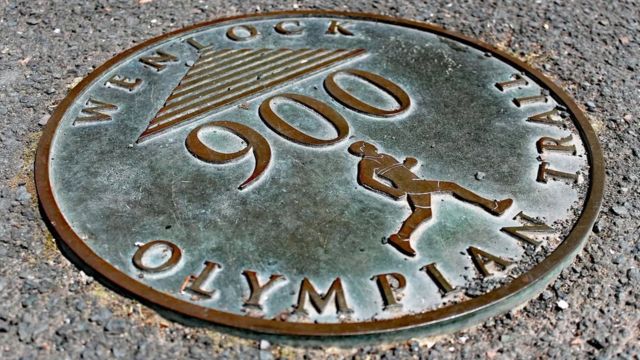 يروي المسار الأولمبي الذي يبلغ طوله 1.3 ميلا قصة بداية دورة الألعاب الأولمبية من بلدة "ماتش وينلوك"