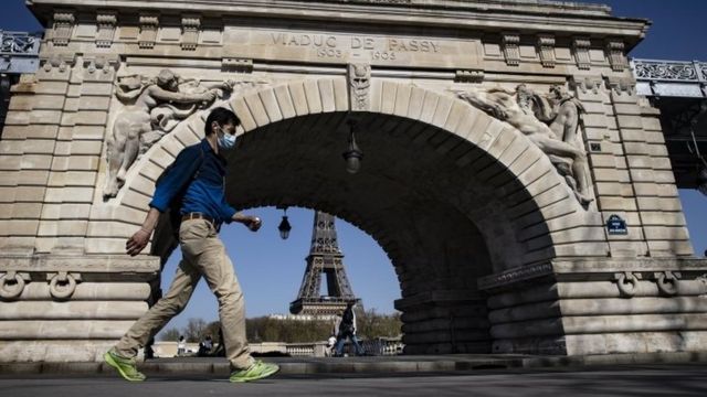 कोरोना वायरस: फ्रांस में चार सप्ताह का लॉकडाउन, स्कूल भी रहेंगे बंद - BBC  News हिंदी