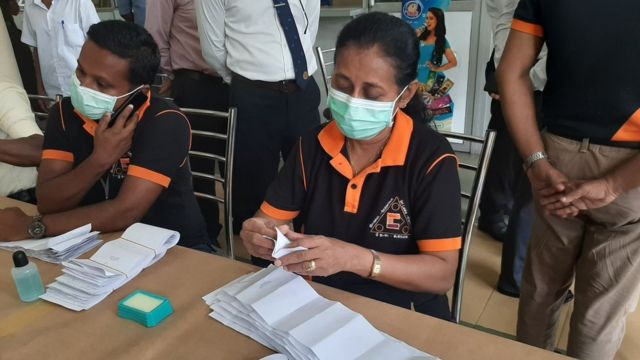 ඡන්දය ගණන් කිරීම ගැන පසුගියදා ගාල්ලේ පැවති පෙරහුරුවක්