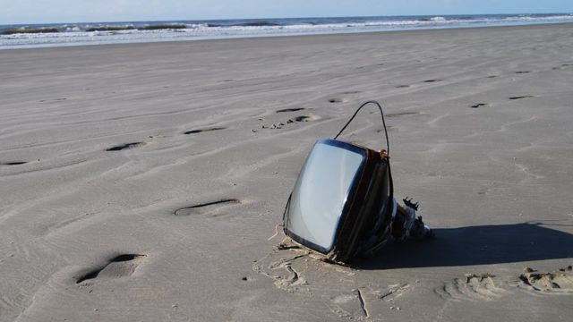 Lixo encontrado em praias brasileiras