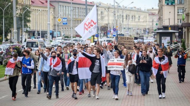 Силовики почали розгін студентських протестів у Мінську