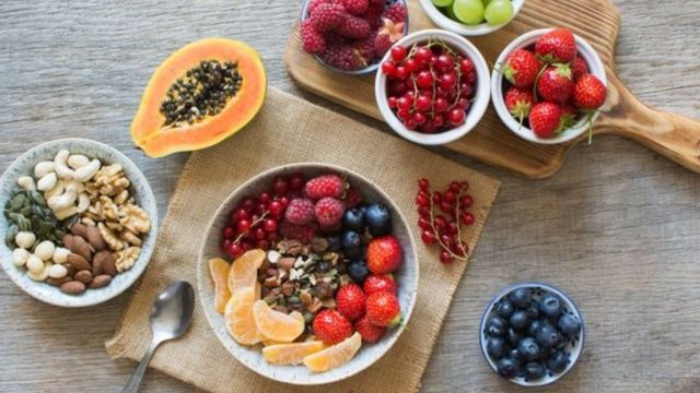 Foto de frutas no café da manhã