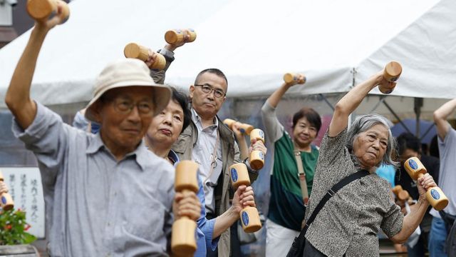 Por qué Japón está regalando casas vacías - BBC News Mundo