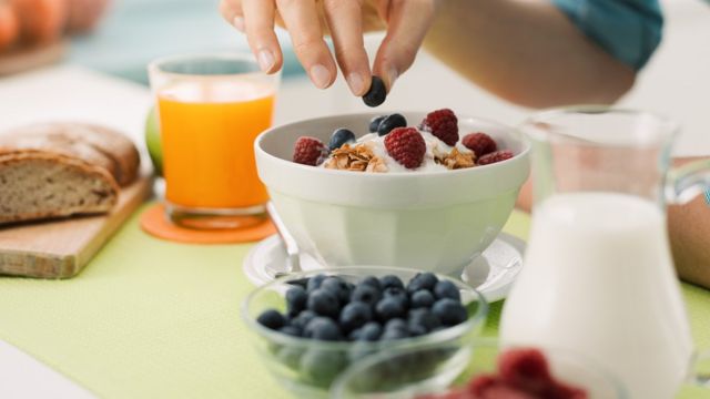 Desayuno con arándanos