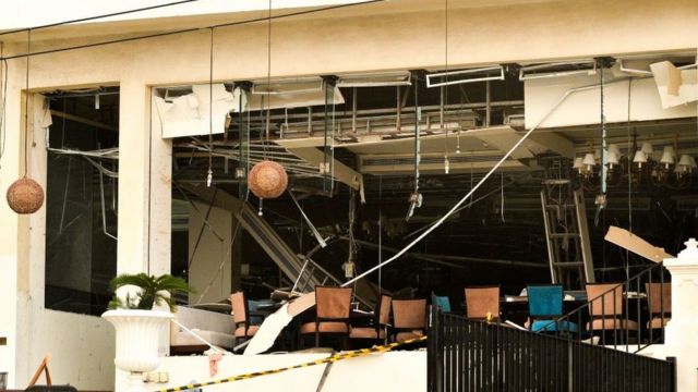 Hotel destrozado