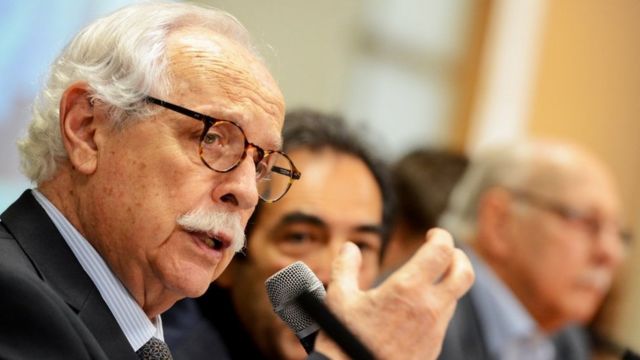 O advogado Modesto Carvalhosa, um senhor de 89 anos branco, grisalho e de óculos