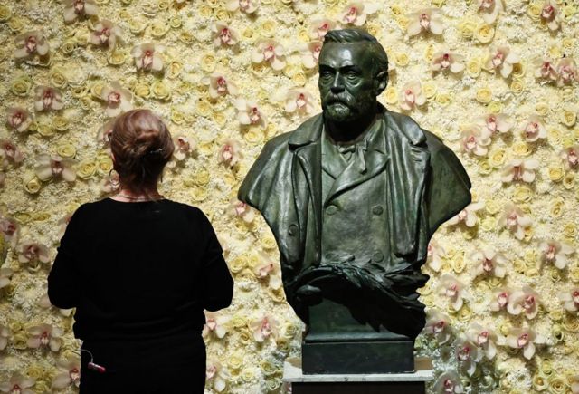 Alfred Nobel