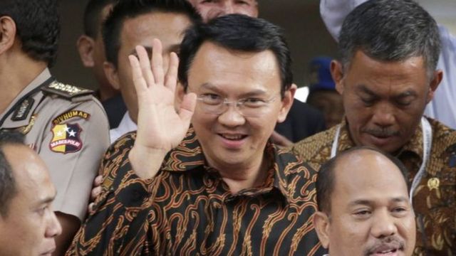 Ahok.