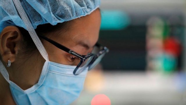 bbc haber sağlık kadın kalp ameliyatı öldü